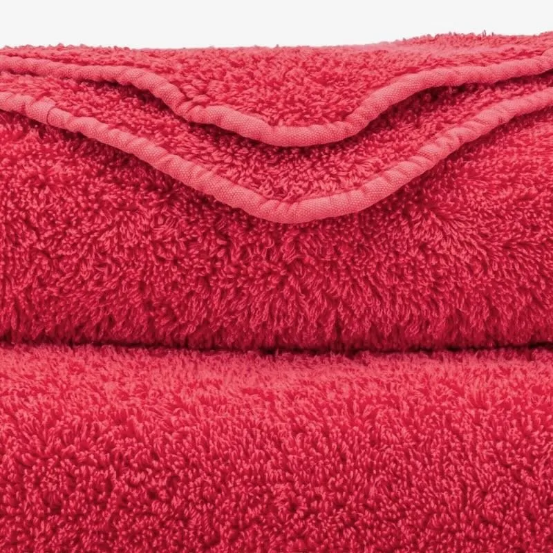 Abyss Super Pile Bath Sheet 40x72 Viva Magenta 579