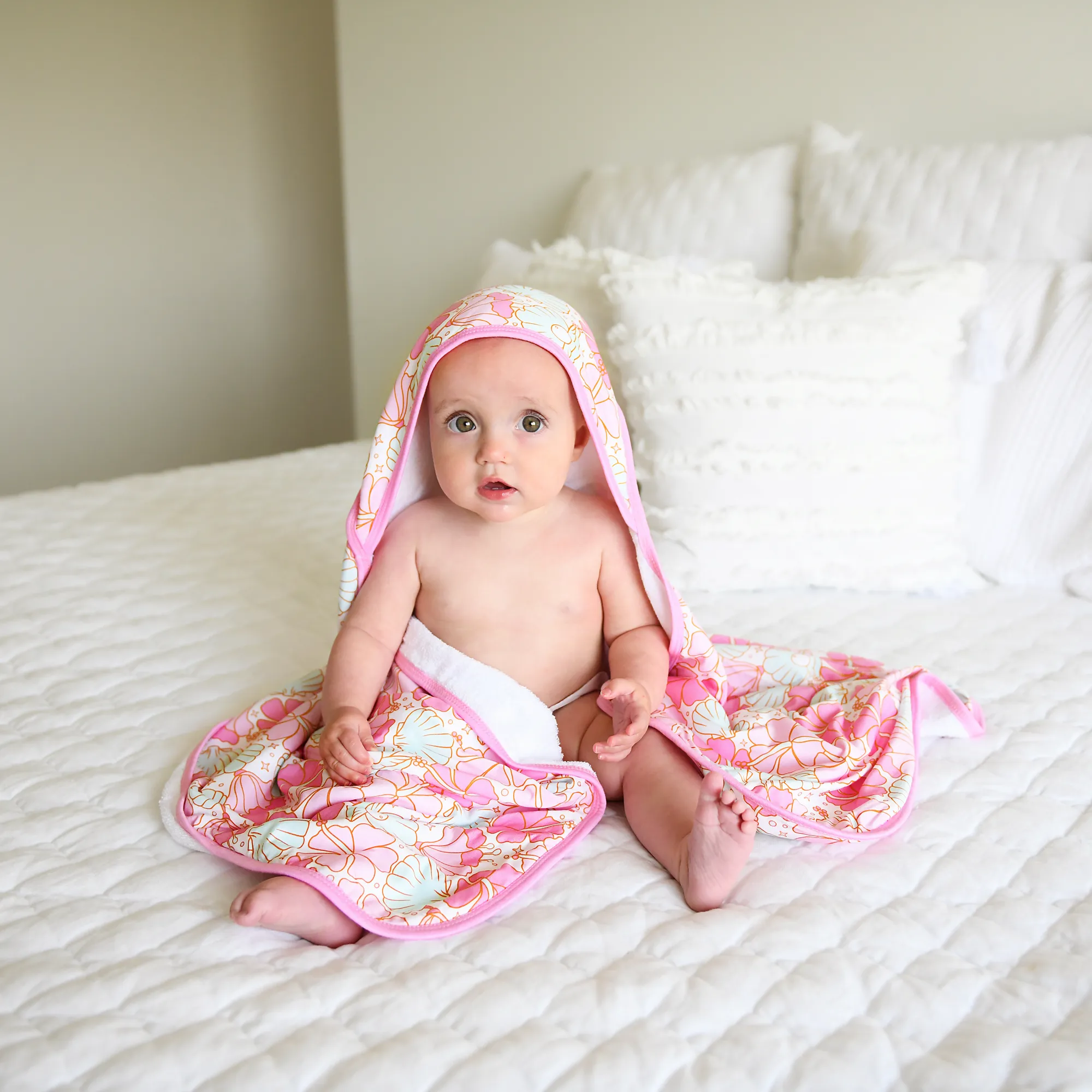 Arielle Plush hooded TOWEL