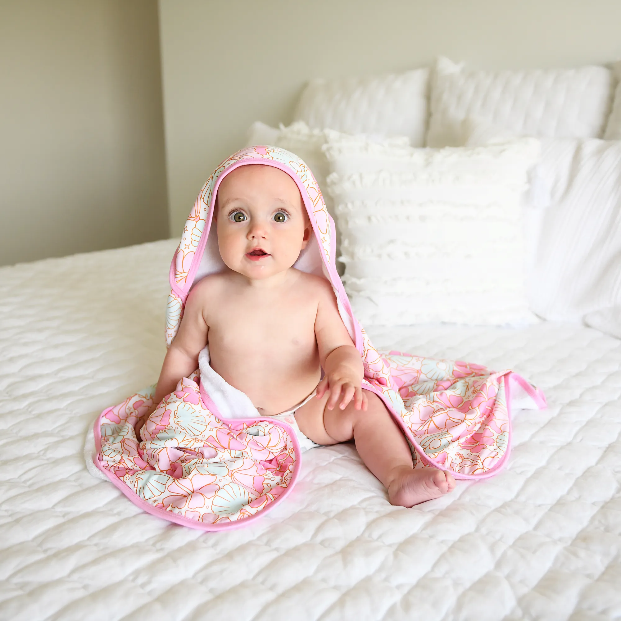 Arielle Plush hooded TOWEL