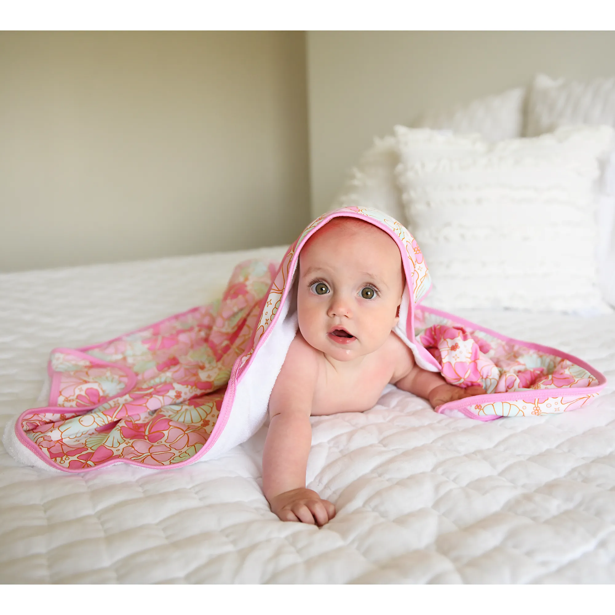 Arielle Plush hooded TOWEL