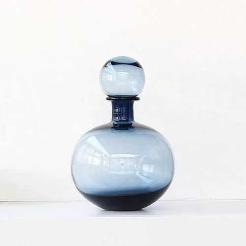 Carafe Vase