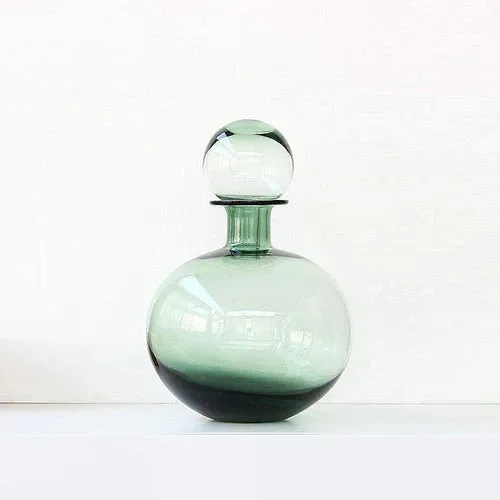 Carafe Vase