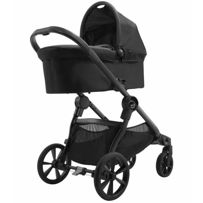 City Select 2 Deluxe Pram - Prime Black