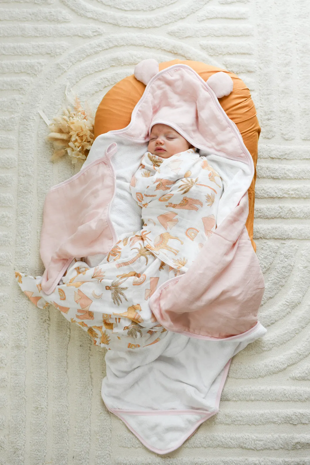 Dusky Rose Hooded Bath Towel Set