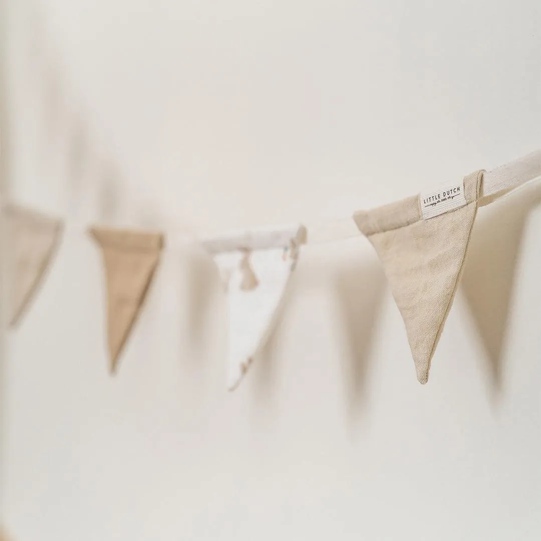 Little Dutch Muslin Garland - Baby Bunny