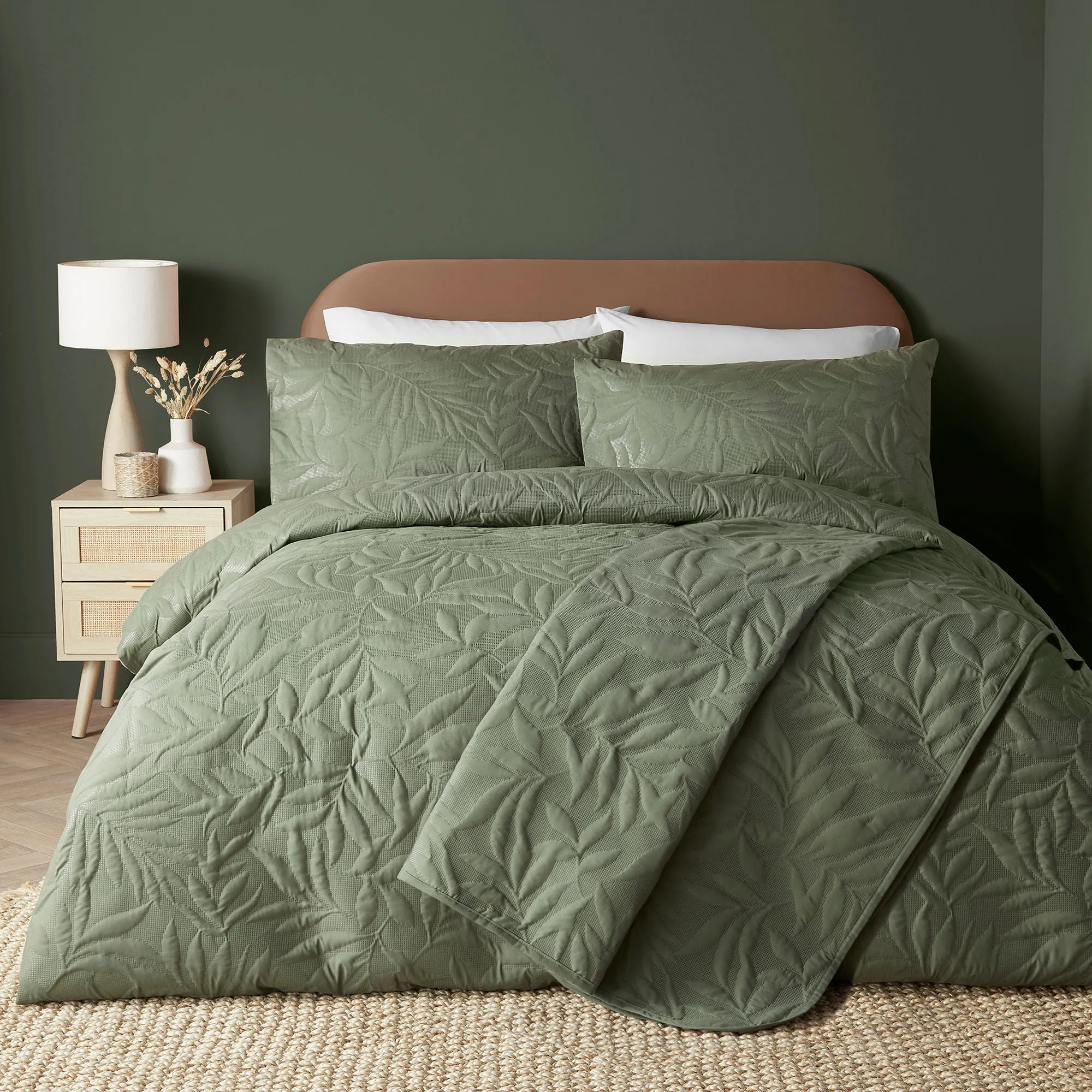 Luana Duvet Cover Set by Serene in Dark Green