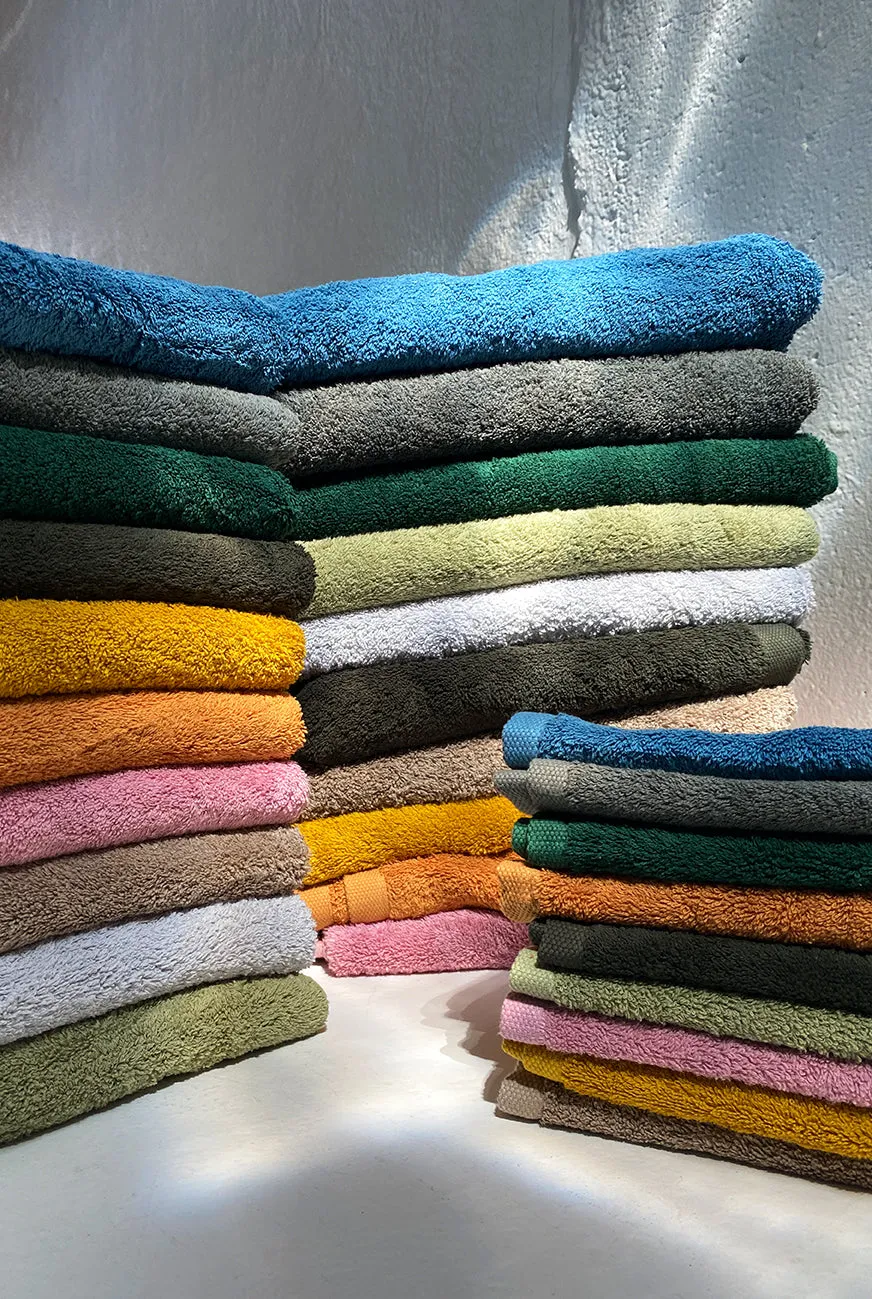 Luxury Bath Towel Sets in Emerald Green Color