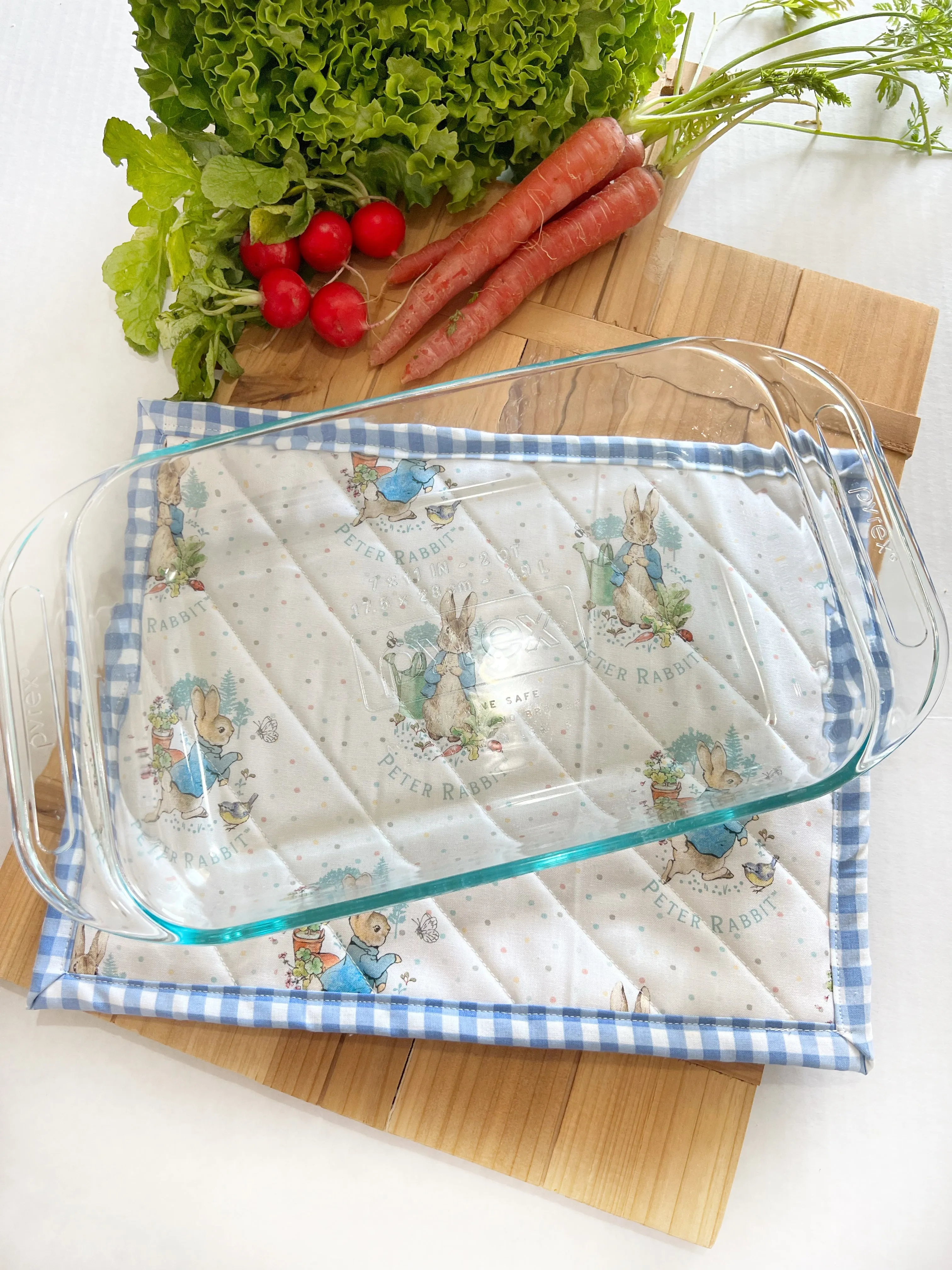 Peter Rabbit Large Hot Pad