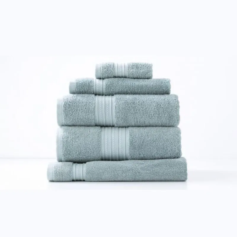 Renee Taylor Brentwood Low Twist Bath Towel