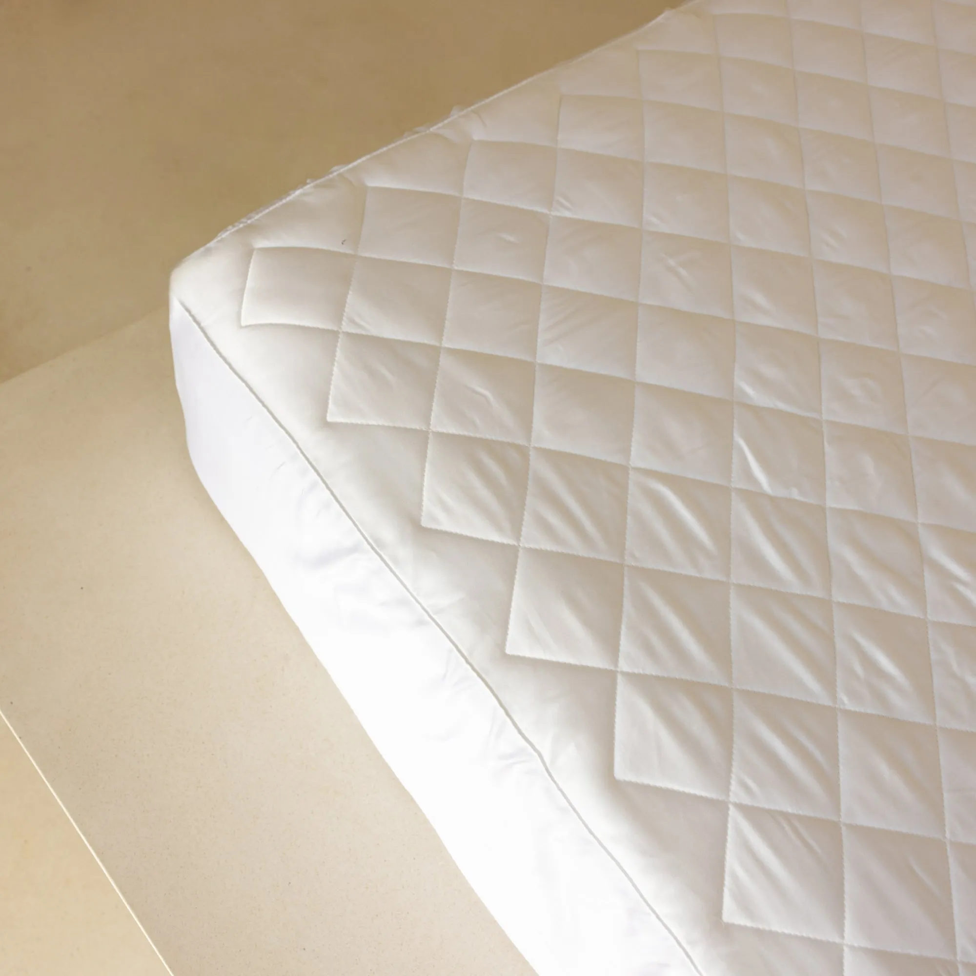 Tencel™ Eucalyptus Lyocell Mattress Pad Protector