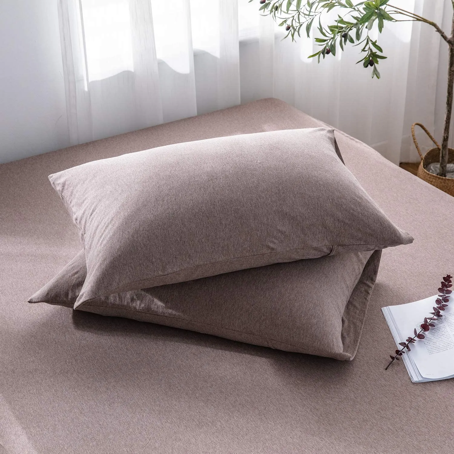 The Loft Coffee Pillow Case Set