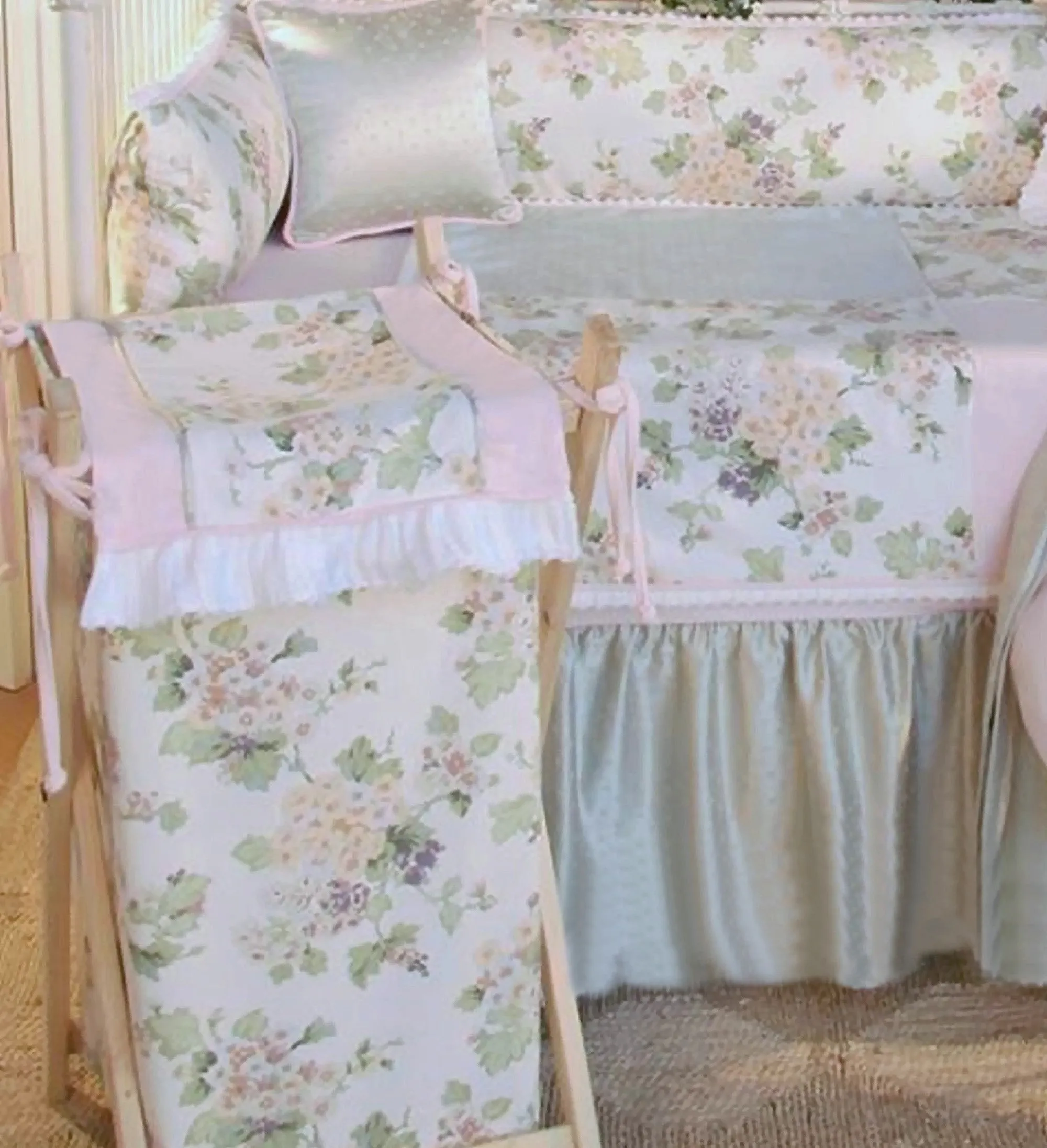 Willow 3 Piece Crib Bedding Set