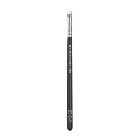 ZOEVA 238 Vegan Detail Smoky Liner Brush